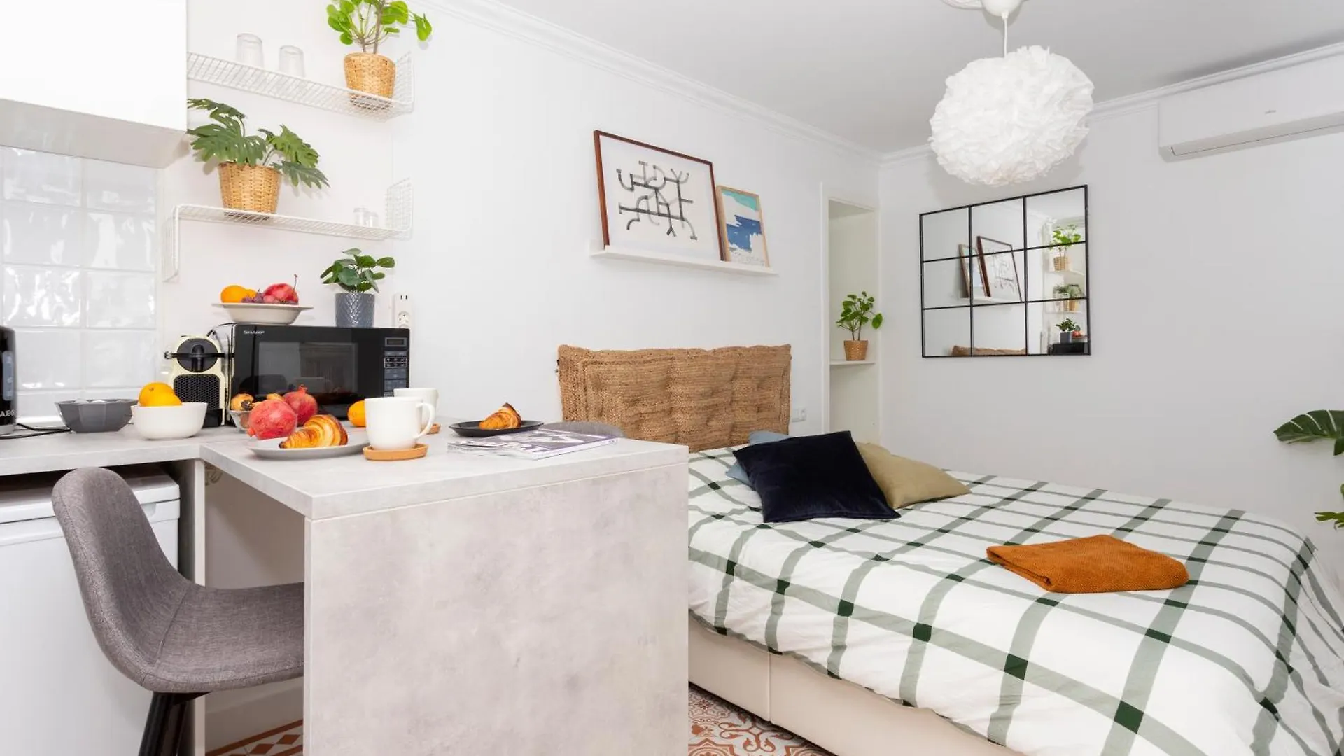 Fantastic Suites Gothic 00 Barcelona Spain