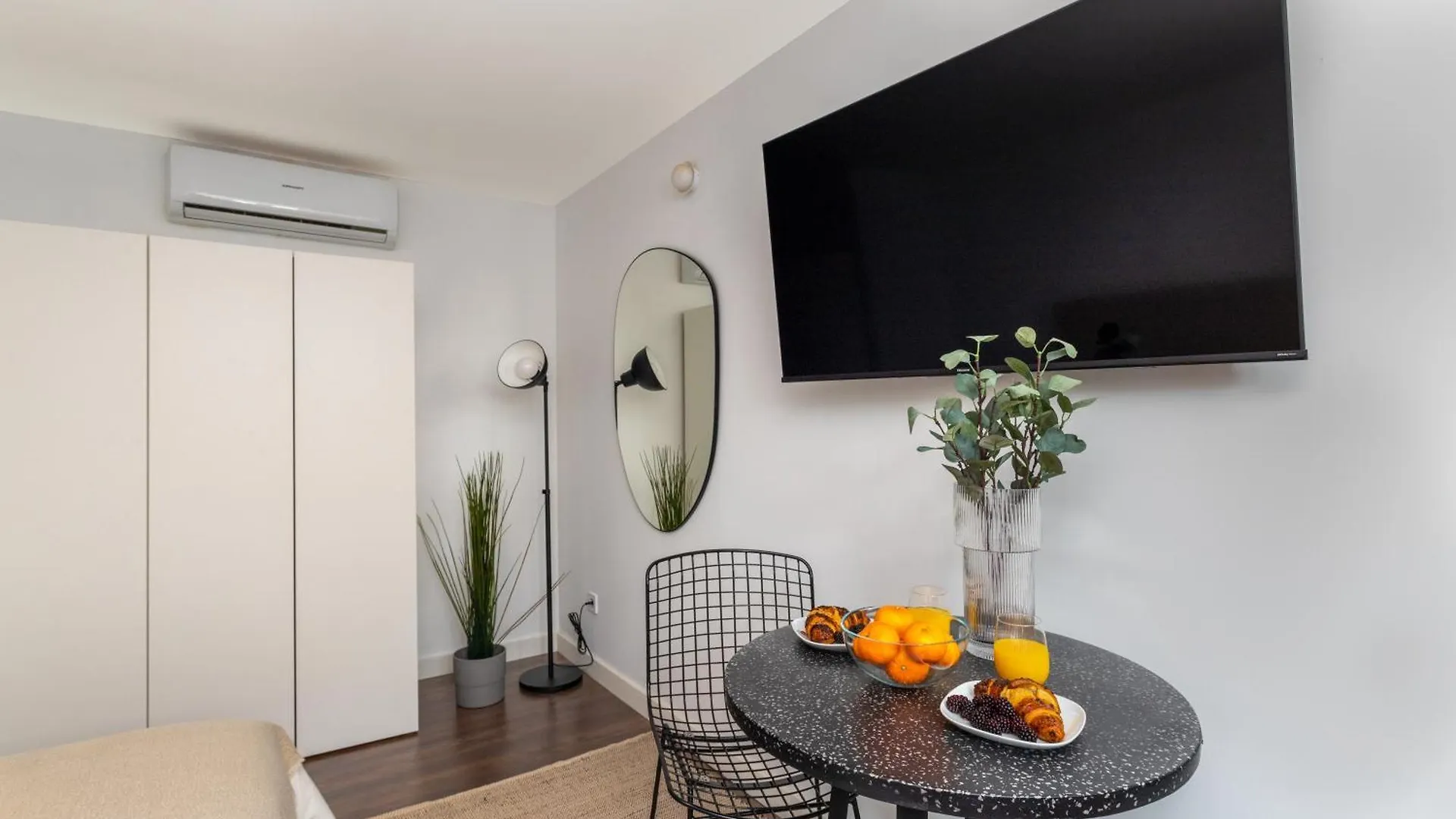 Fantastic Suites Gothic 00 Barcelona