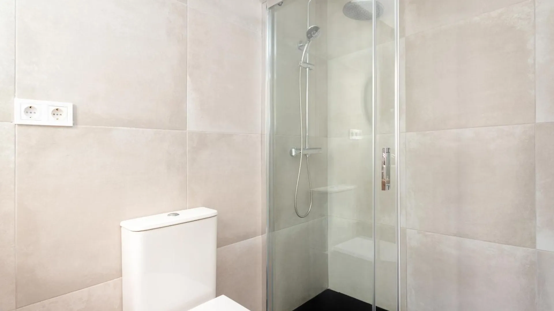 Fantastic Suites Gothic 00 Barcelona