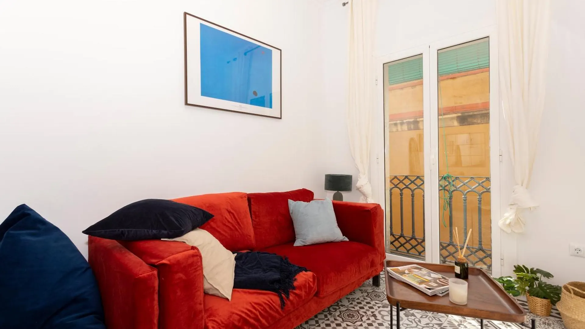 Apartment Fantastic Suites Gothic 00 Barcelona