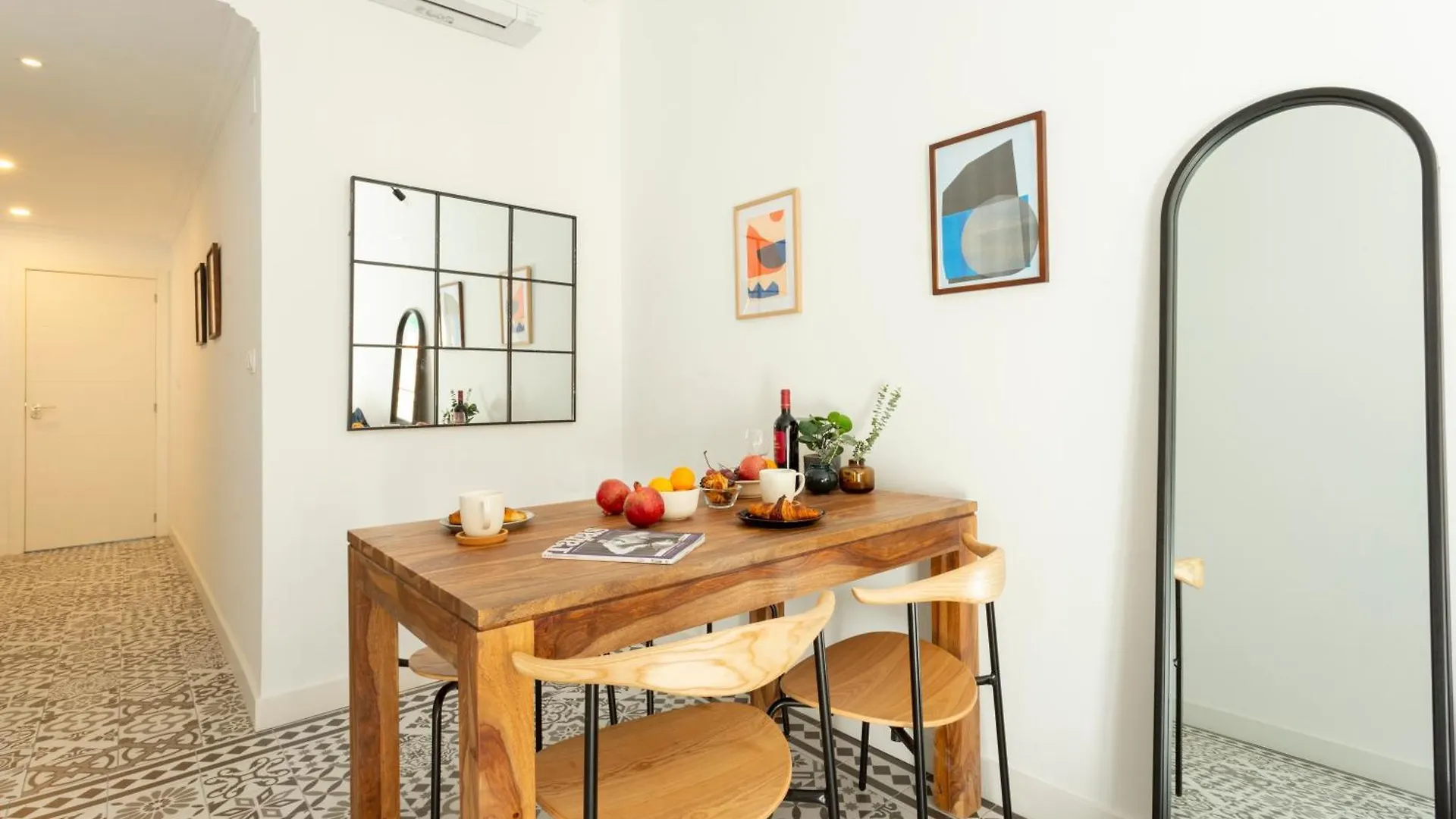 Fantastic Suites Gothic 00 Barcelona 0*,  Spain